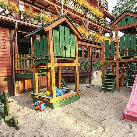 Pensjonat Polonia Криниця-Морська Екстер'єр фото